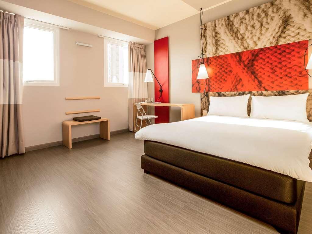 Ibis Trujillo Hotel Room photo